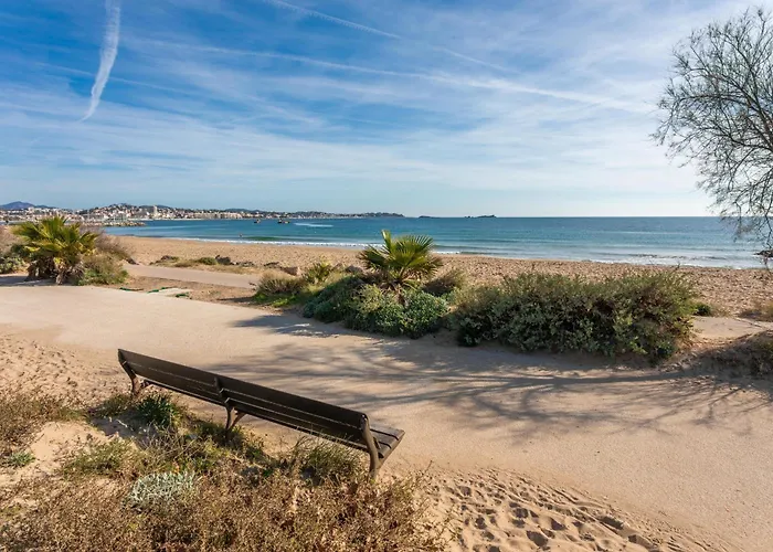 - Base Nature Fréjus
